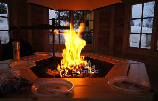 30ft² Spacious Wooden Gardenhouse + For 10 person + Equipped With A Large Grill