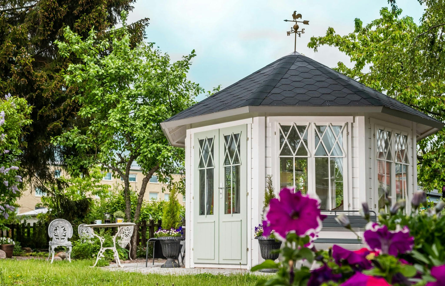 Gazebo Angela with 7 windows