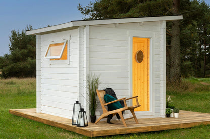 Sauna Jussi cabin exterior angle