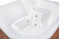 Hot Tub Elegante fibreglass interior tub view