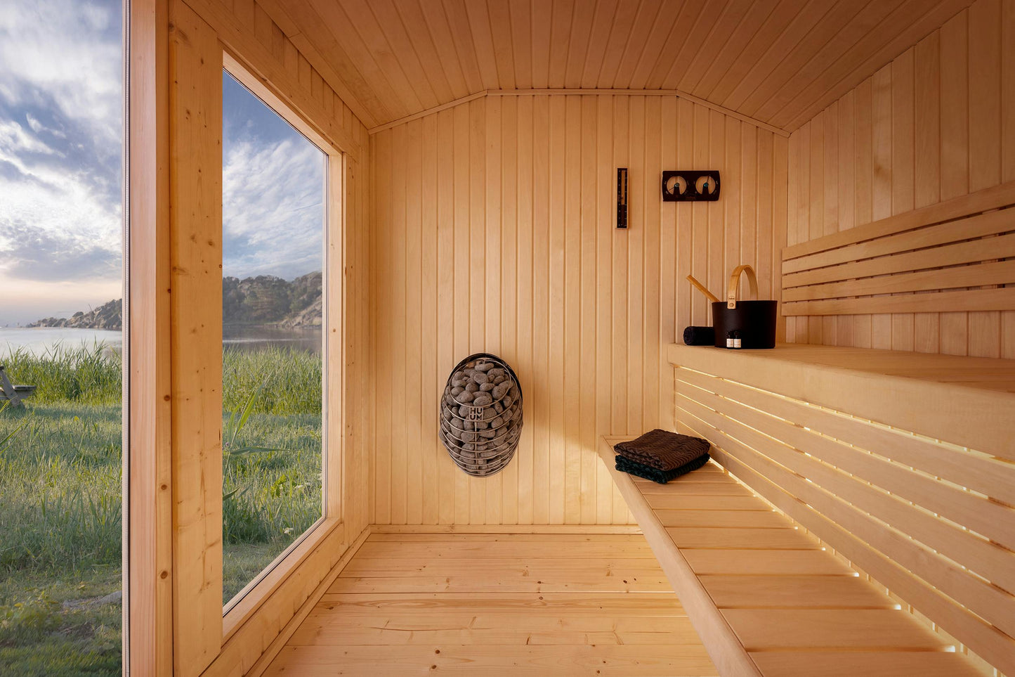 Sauna Anja interior floor-to-ceiling windows