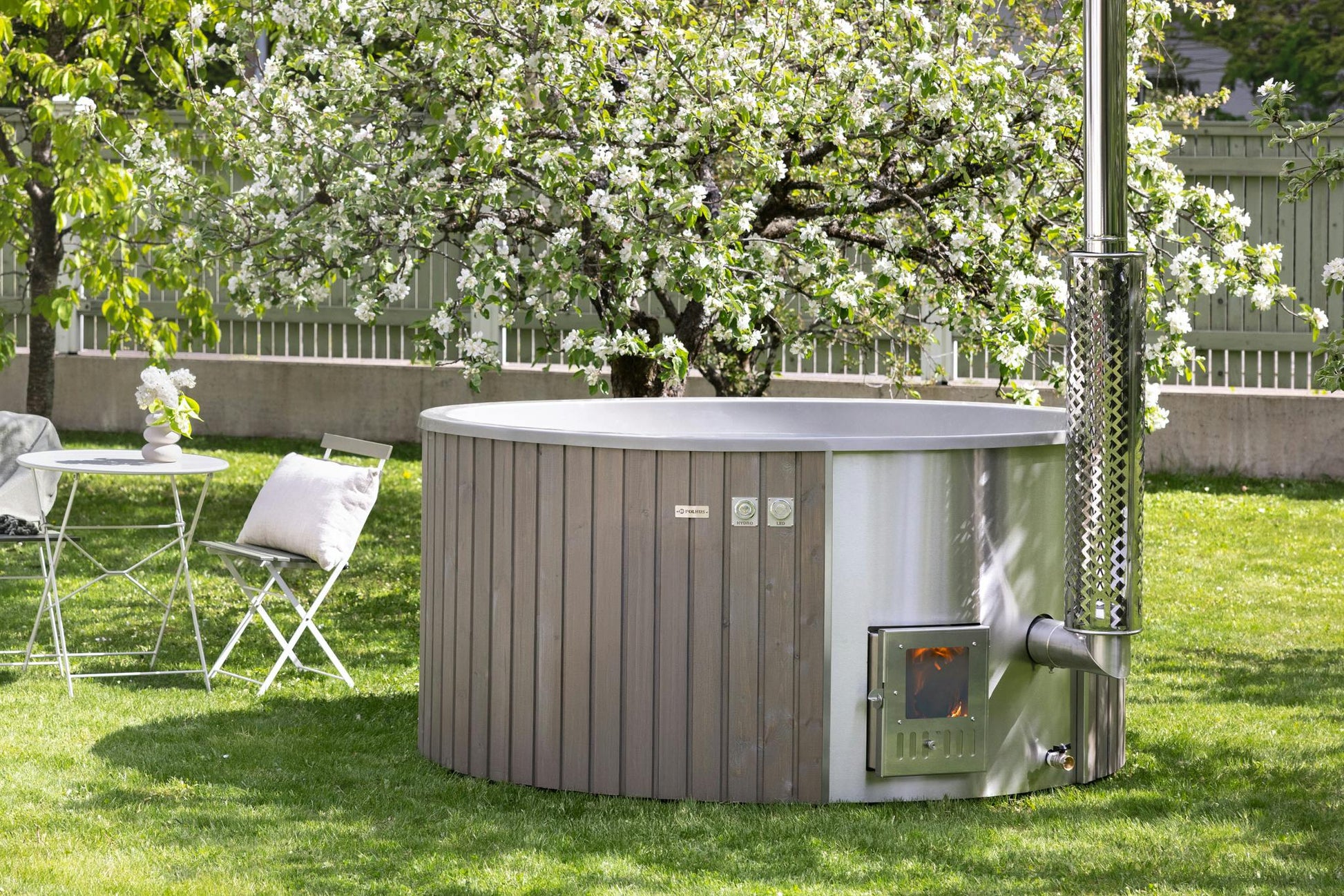 Polar Spa wood-fired hot tub main view