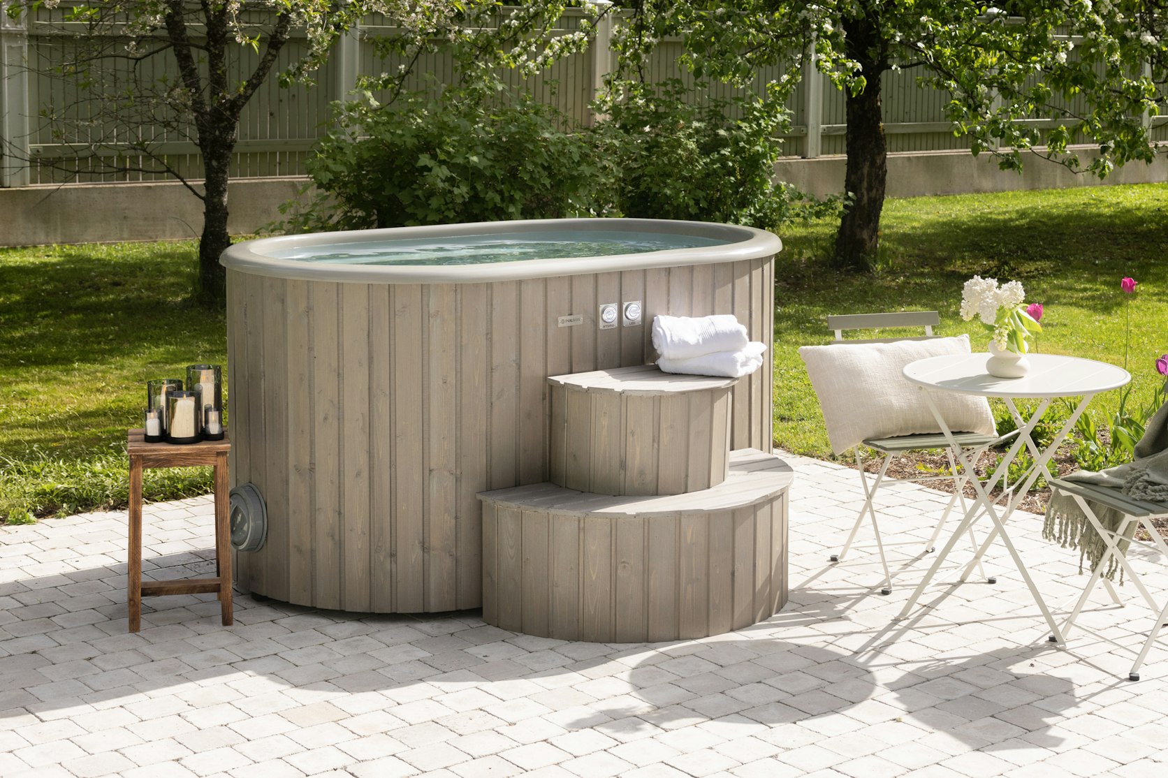 Polar Spa Duo electric hot tub main view