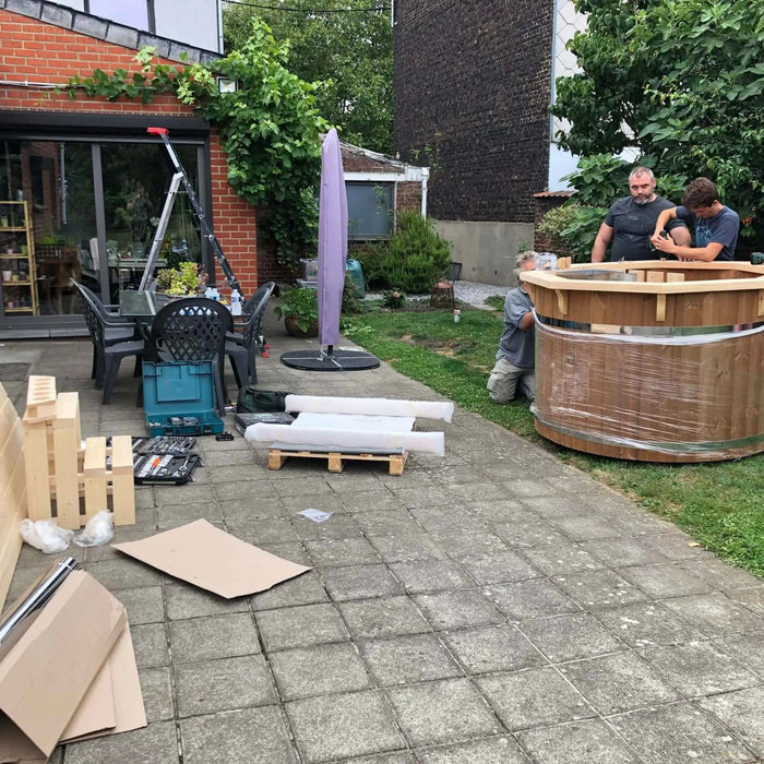 2-4 Person Traditional Finnish Hot Tub