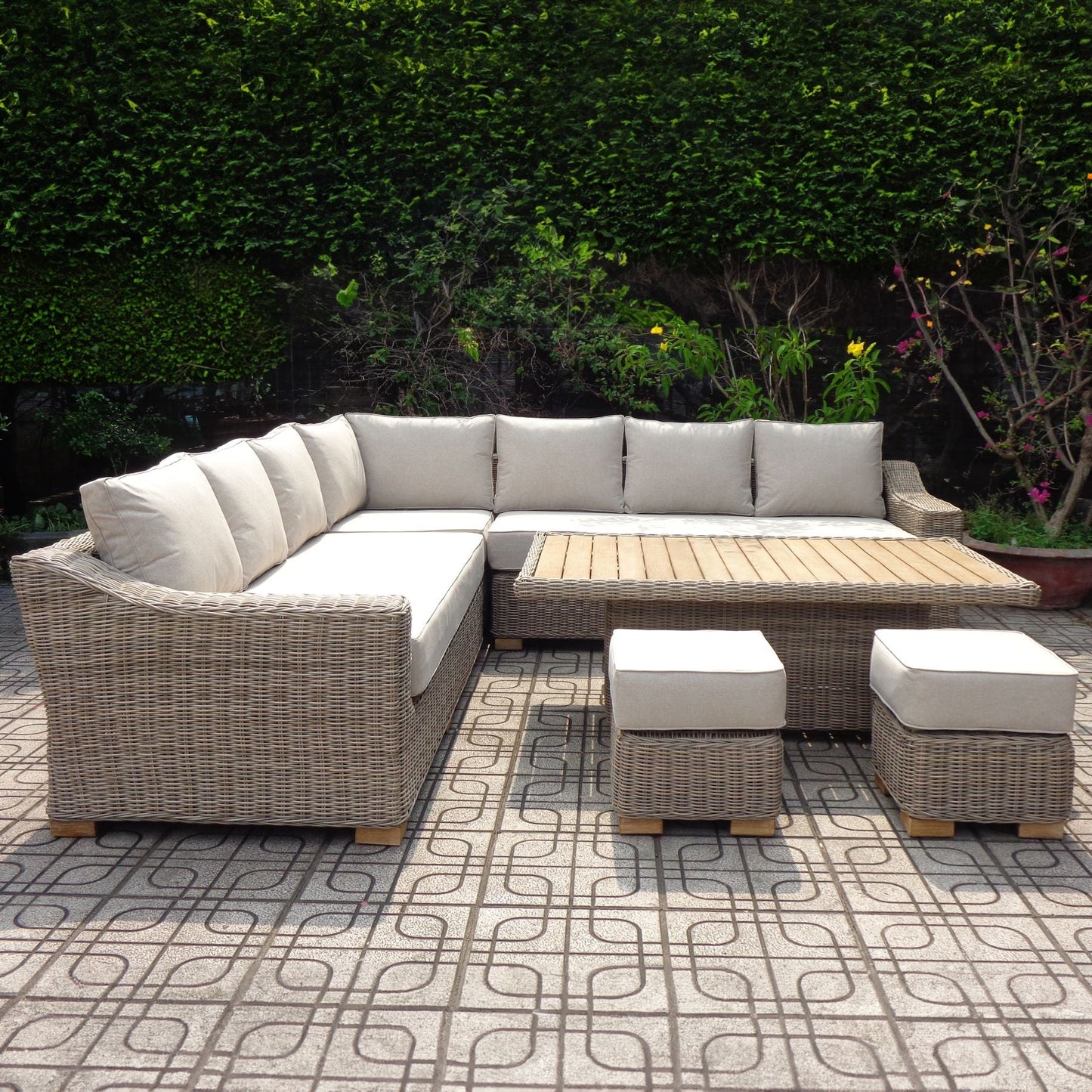 Capri Outdoor Large Corner Set with Riser Table and Stools