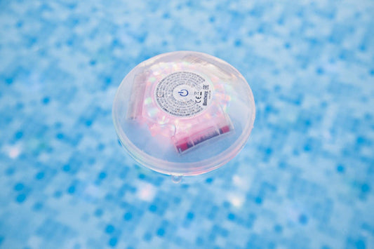 Floating LED Light for Hot Tub & Pool – 4 Colours