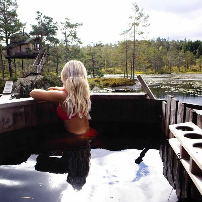 6-8 Person Traditional Finnish Hot Tub