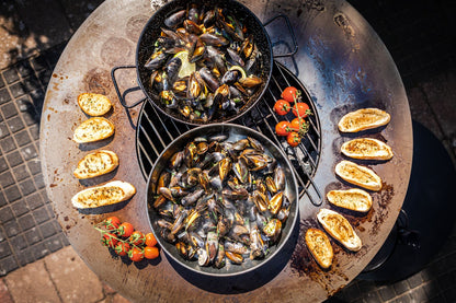 BonFeu BonBiza Open plancha grill in garden setting