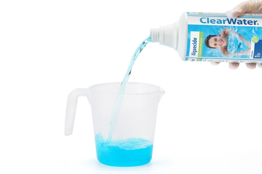 Algaecide 1L water treatment for pools and hot tubs