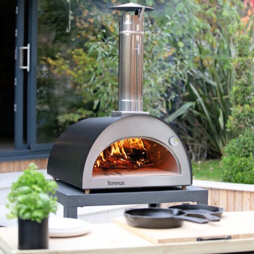 Igneus Classico Pizza Oven Starter Bundle