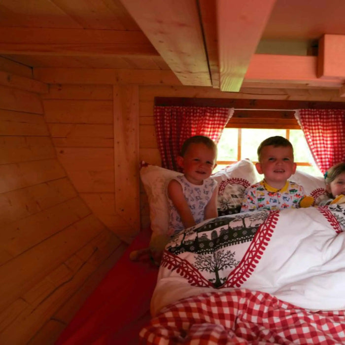 Large 4 Person Glamping Barrel