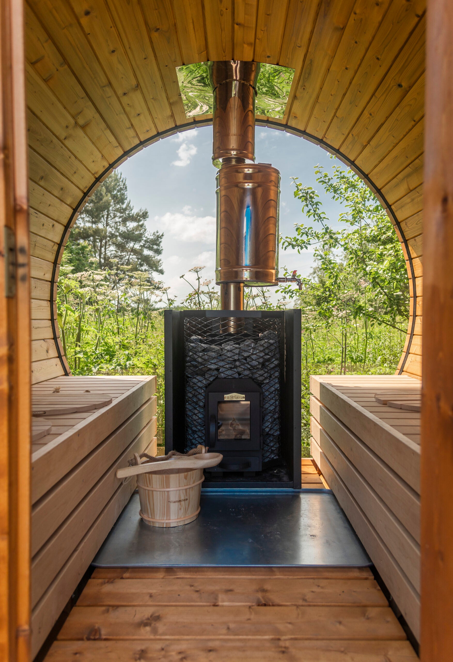 Luxury panorama barrel sauna for 6 (↔9ft) + glass wall + terrace + wood-burning stove