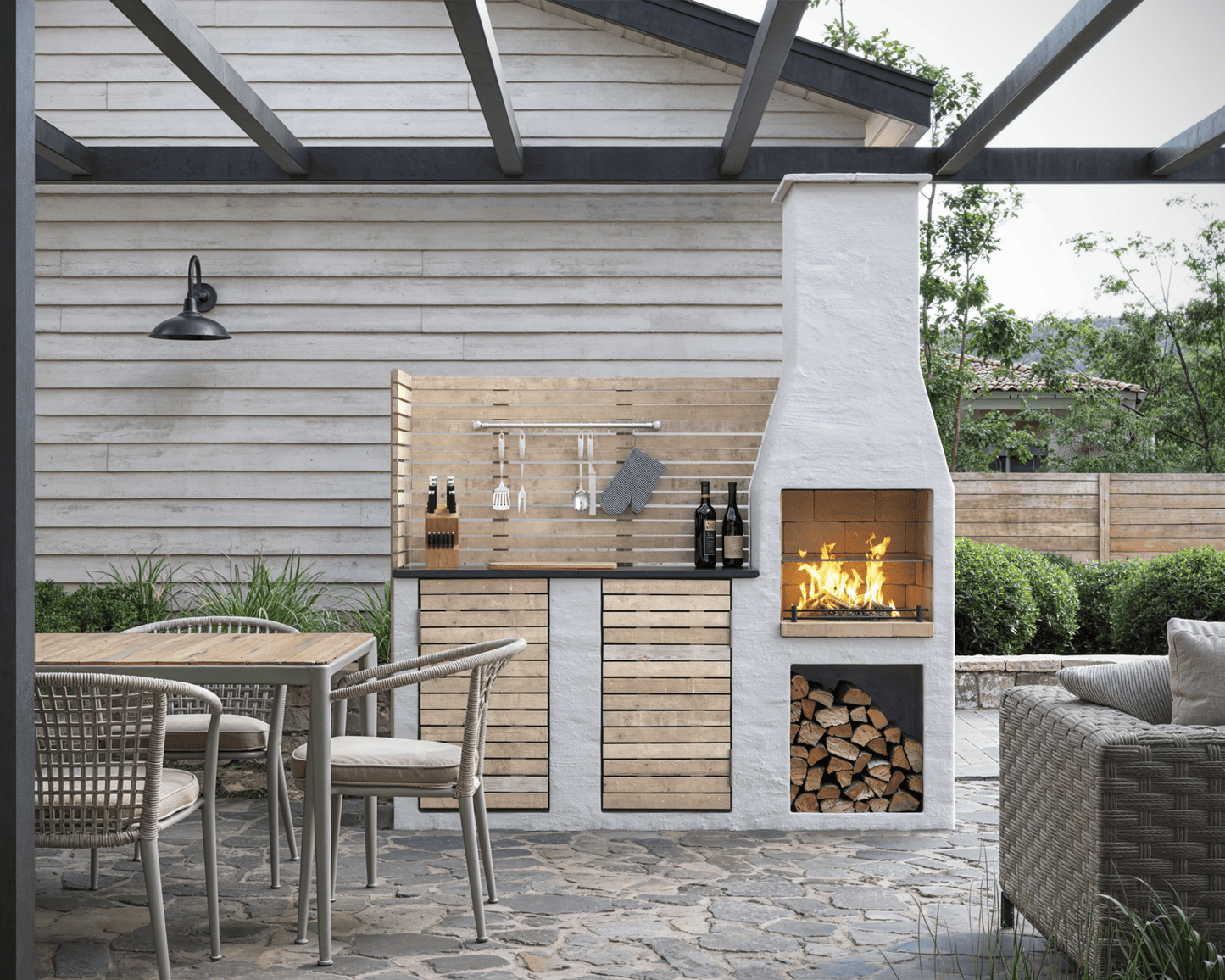 The Hale Outdoor Kitchen – Left Hand Kit