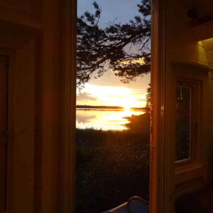 Small 2 Person Glamping Barrel