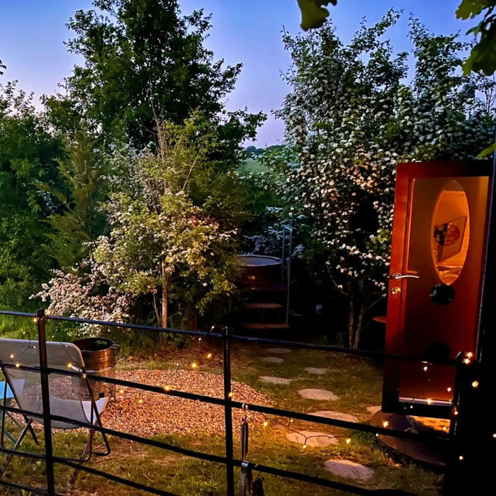 The "Grotto" Pod - Luxury 2 Person Glamping Pod