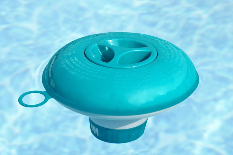 Pool chemical floater with adjustable dial