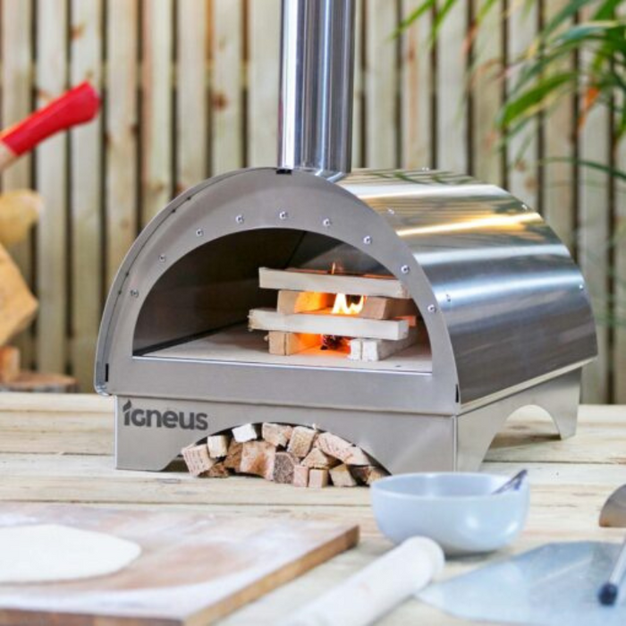 Igneus Minimo Portable Pizza Oven (Inc. Peel & Rake)