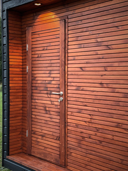 Halo Saunas Hideout 6 Person Traditional Sauna 5m