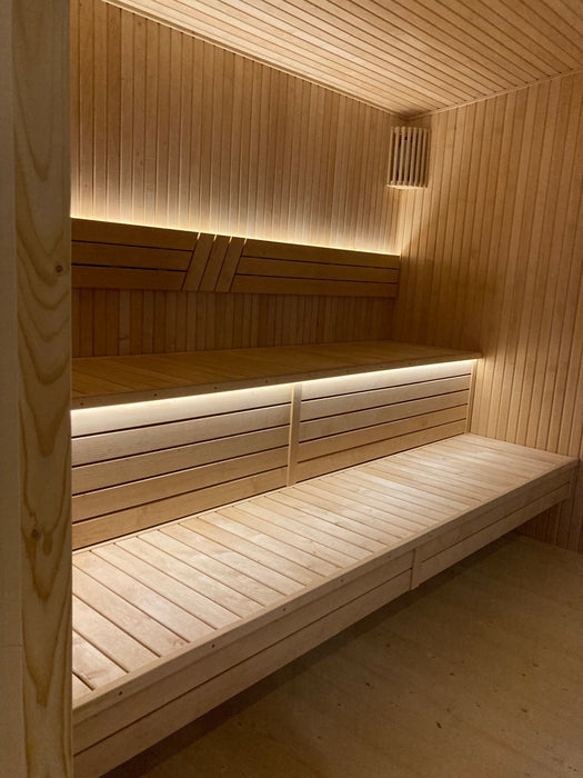 Halo Saunas Hideout 6 Person Traditional Sauna 5m