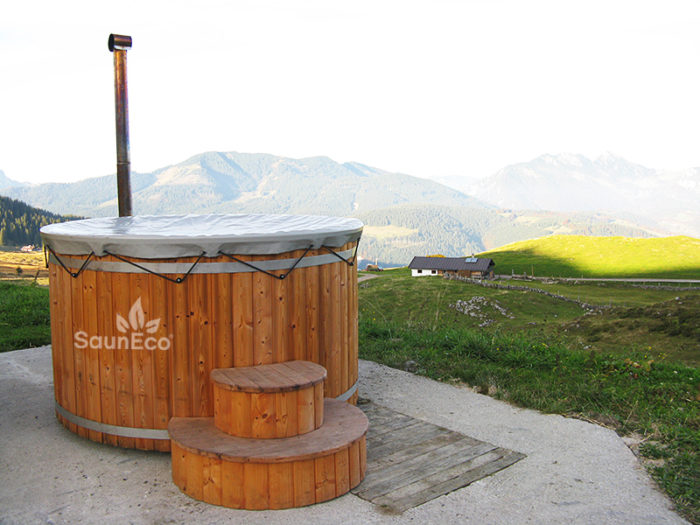 Log Burning Hot Tub + Thermally Modified Wood + External heater + Fibreglass Lining + for 6 people + 2 Meter (6.56ft)