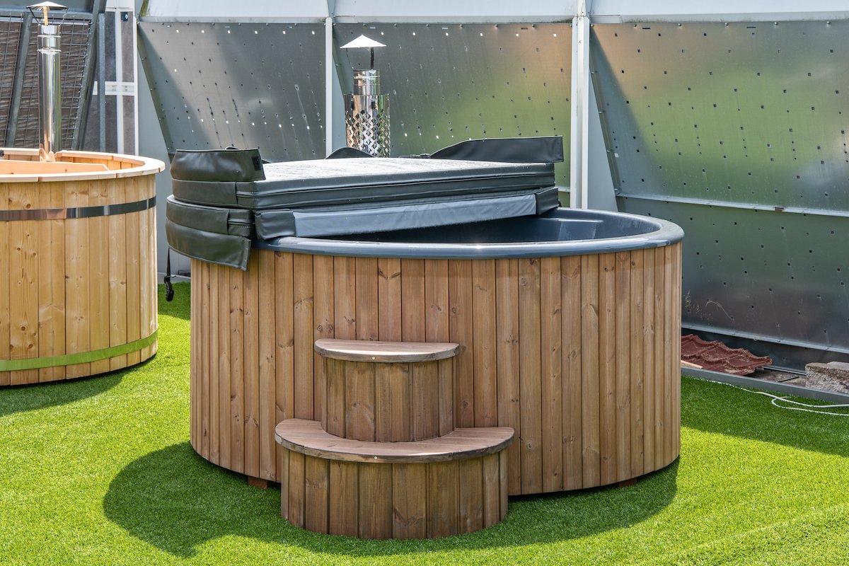 Barrel hot tub deluxe XL – Ø 2.2m