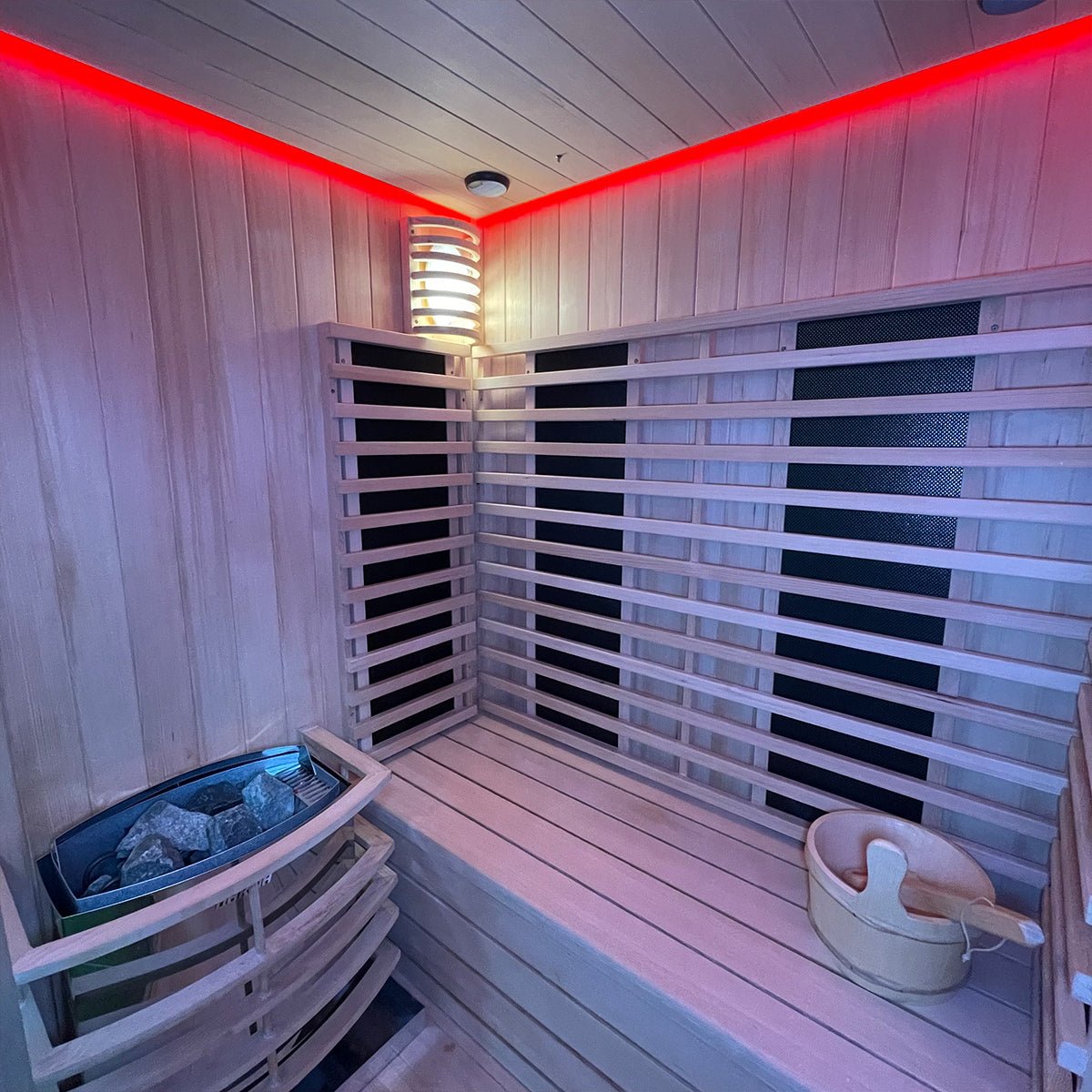 Hybrid Outdoor 2-Person Sauna - Infrared & Traditional Heater