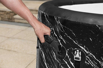 Glacial Dip Pro with carry handles for transport