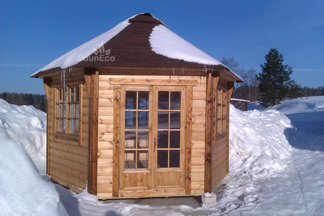 30ft² Spacious Wooden Gardenhouse + For 10 person + Equipped With A Large Grill