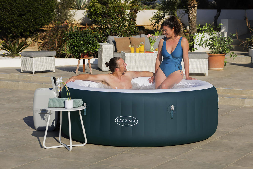 Ryny New York AirJet insulated energy efficient hot tub