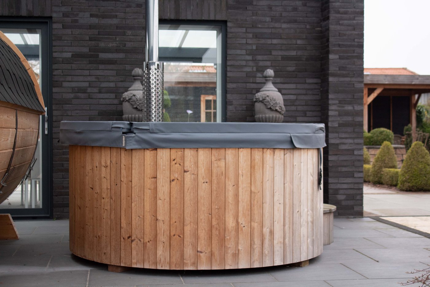 Barrel hot tub deluxe – Ø 2m