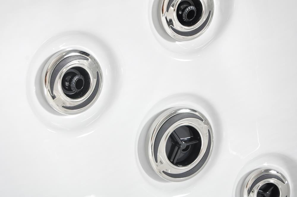 Platinum Spas Bari 32 Amp 5-6 Person Hot Tub w/ Bluetooth Audio