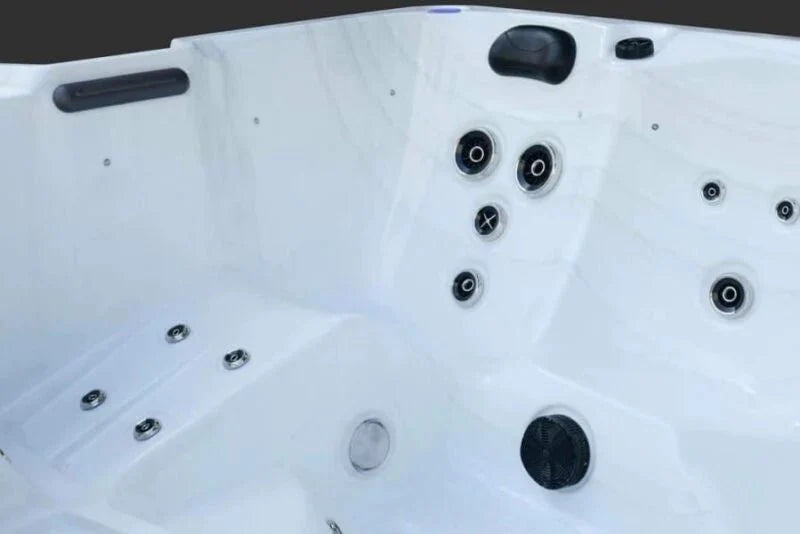 Platinum Spas Trident Lite 5 Person Hot Tub w/ Bluetooth