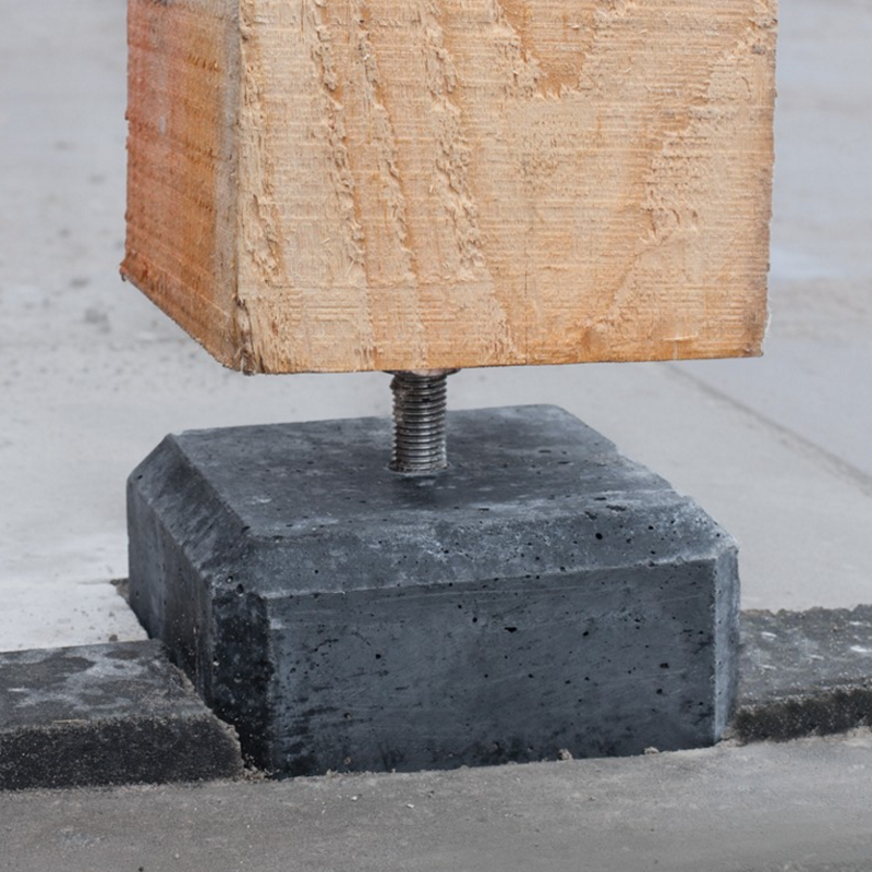 M20 - Galvanised Footplate: 10cm x 10cm
