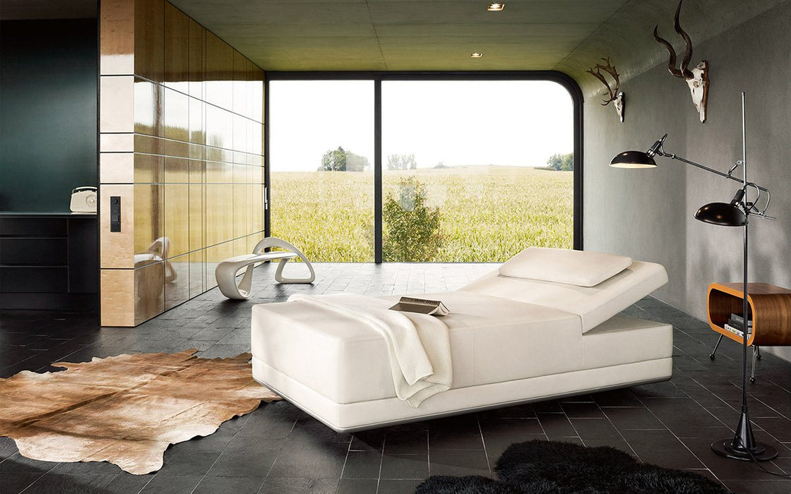 KLAFS SWAY wellness spa lounger