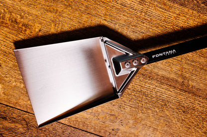 Fontana Long-Handled Ash Shovel