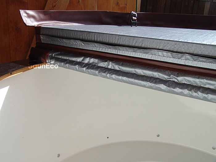 Wooden Hot Tub Spa Insulated Cover
