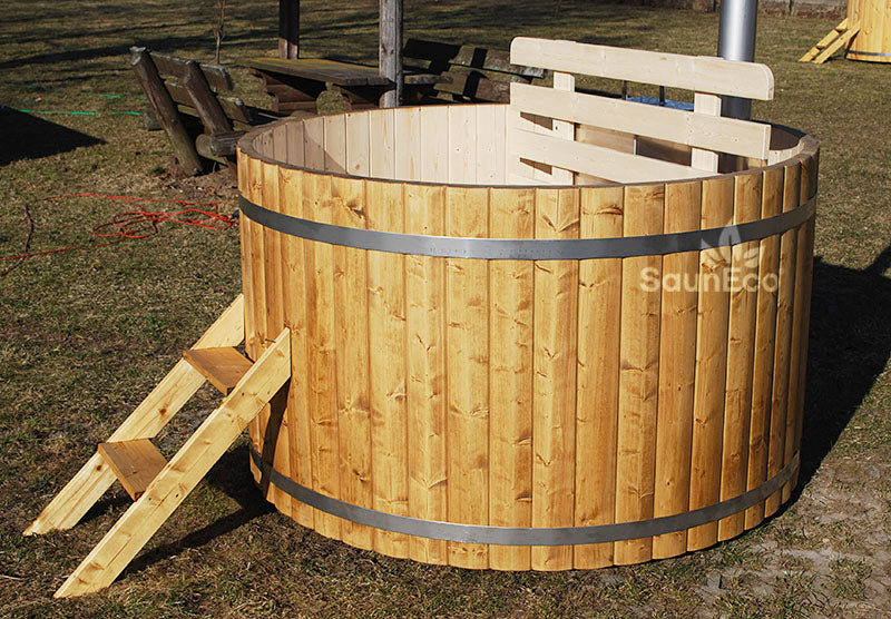 4 Seater Wooden Hot Tub – Spruce – Ø 1,7 meters – Underwater Woodburning Heater