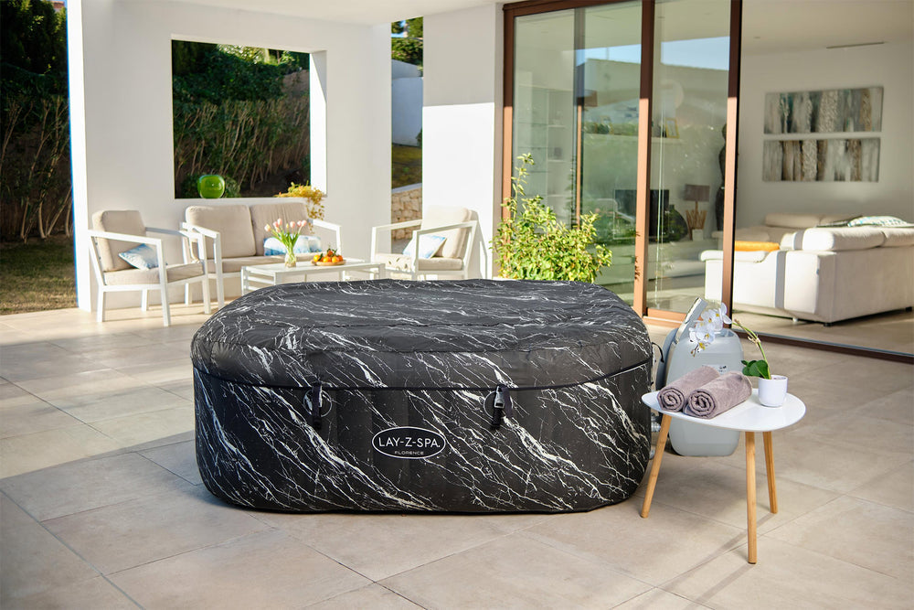 Ryny Florence AirJet hot tub with lights and insulating top cover