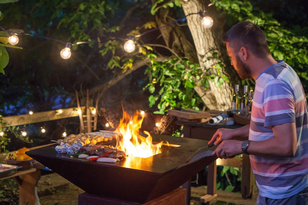 Vulcanus Pro 910 Chef Outdoor Wood Fire Grill