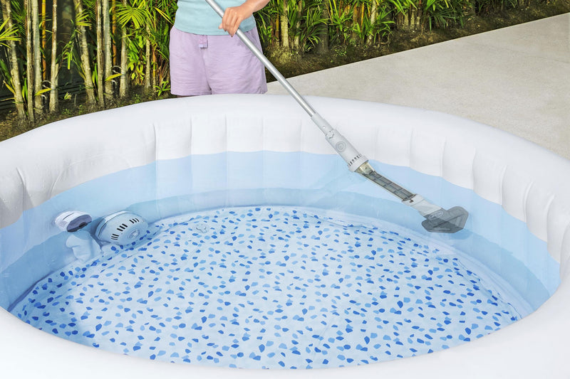 Wireless pool and hot tub vacuum rechargeable