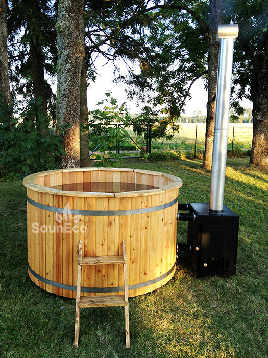 Barrel Saunas Medium Larch Wood Hot Tub interior bench and ladder